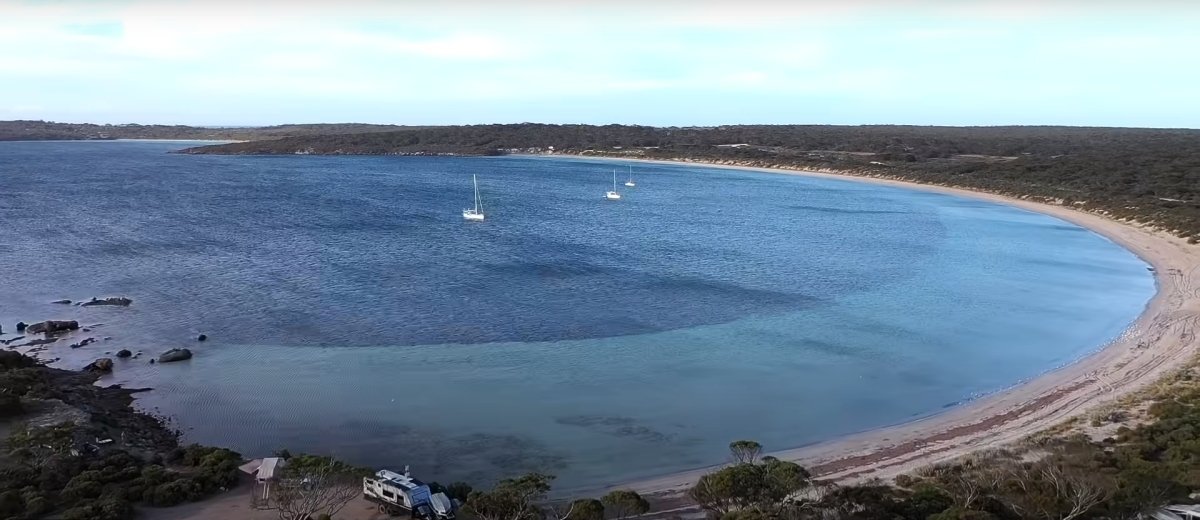 Trip In A Van – Yorktown Tool Roll in Use. - A247 Gear