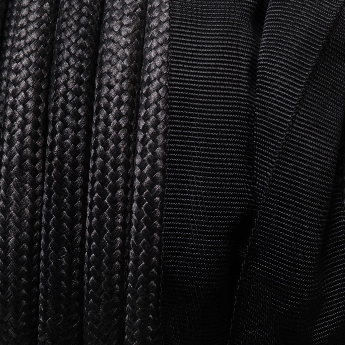 Double Braided Winch Rope - 30M - 8,000KG - Black | Saber Offroad | A247 Gear