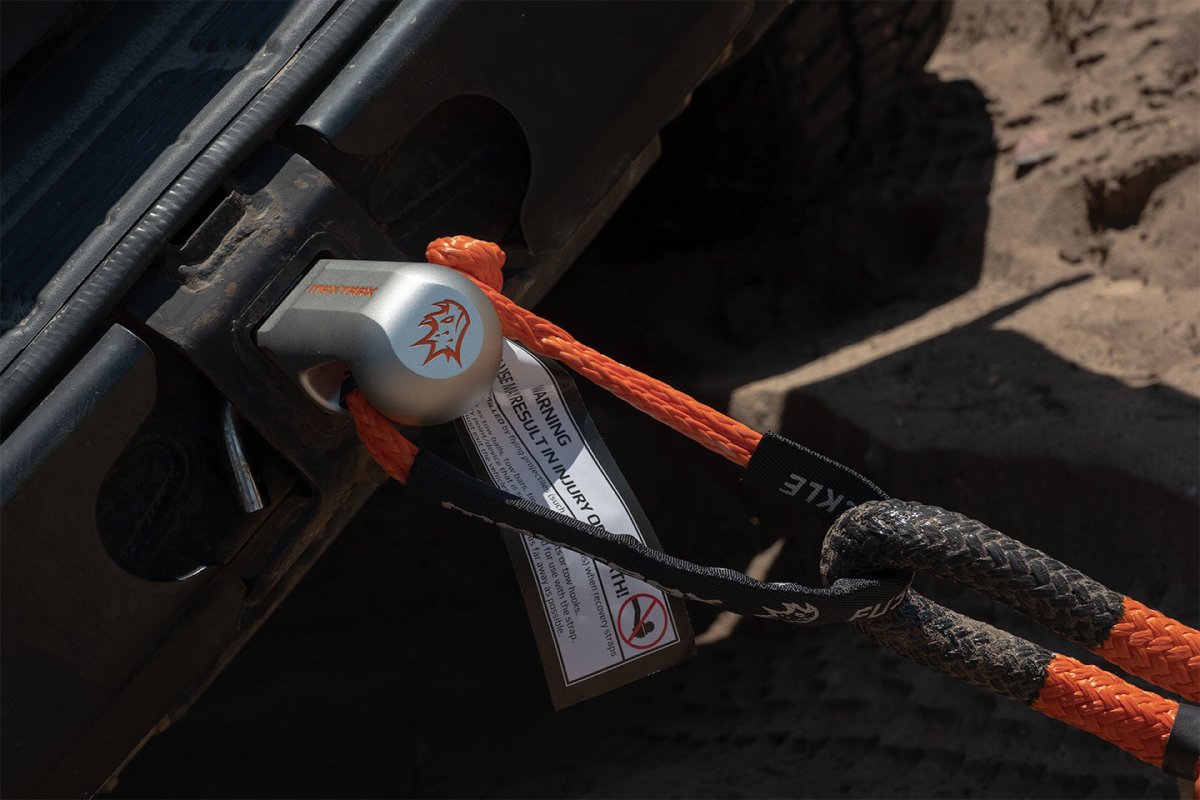 MAXTRAX Fuse Shackle | Maxtrax | A247 Gear