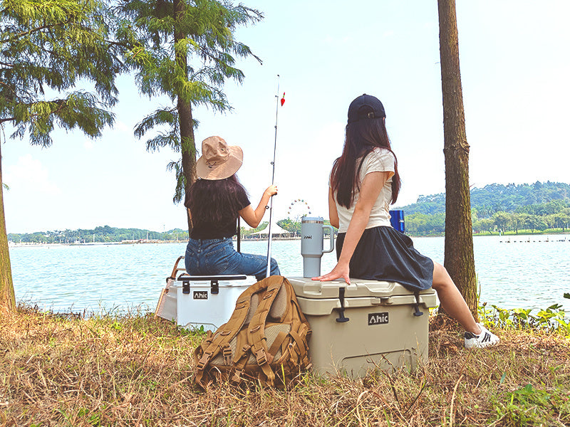 AHIC 45L Premium ice box - Tan