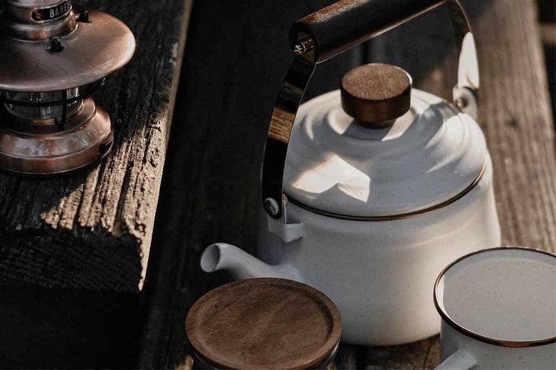 Load image into Gallery viewer, Barebones - Enamel Teapot - Egg Shell
