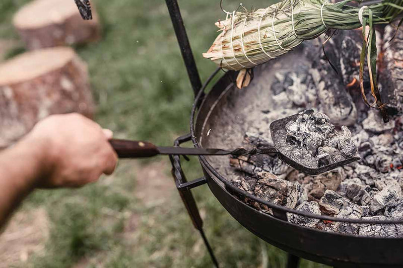 Load image into Gallery viewer, Barebones - Cowboy Grill Coal Shovel
