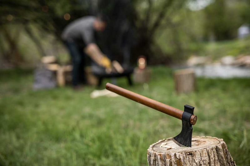 Load image into Gallery viewer, Barebones Field Hatchet And Sheath
