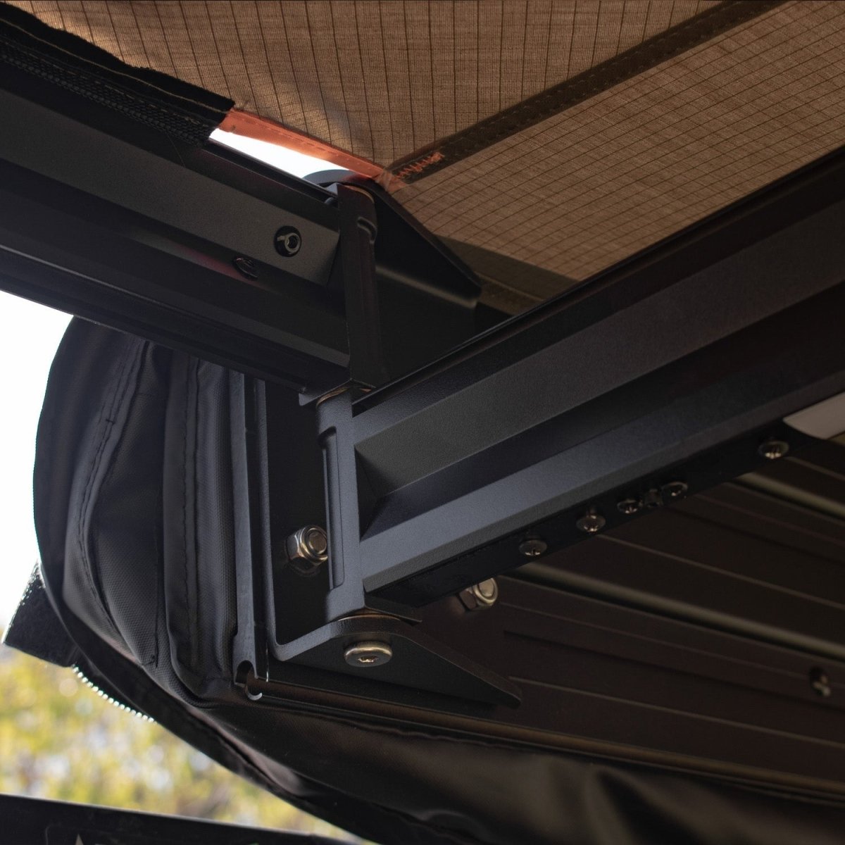 Darche Eclipse 270 Free Standing Awning (Gen 3) - PASSENGER SIDE | Darche | A247 Gear