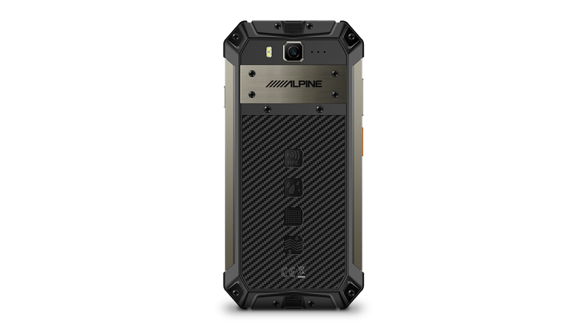 HX - Z6 Alpine 5.6 - Inch UHF DMR Smartphone Navigator Including Hema Nav | Alpine | A247 Gear