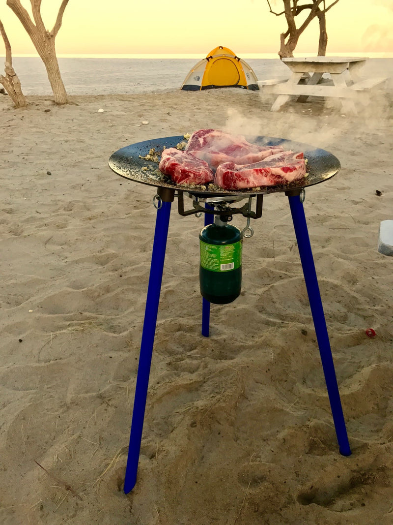 Load image into Gallery viewer, Tembo Tusk - SKOTTLE with Adjustable Legs
