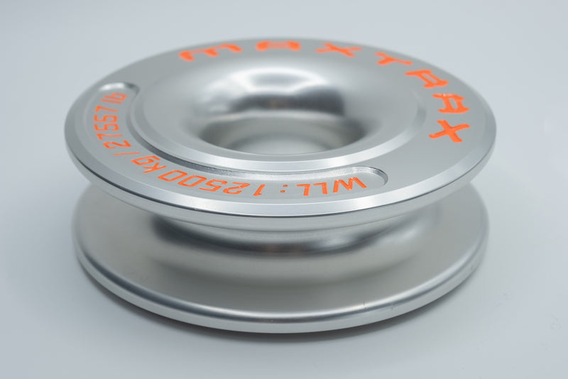 Load image into Gallery viewer, MAXTRAX Winch Ring 120
