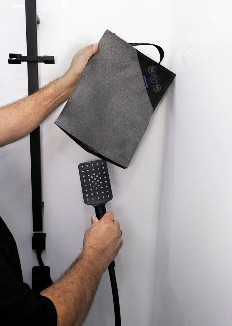 Load image into Gallery viewer, Navigator - SHOWER HEAD &amp; TRAILER PLUG BUDDY | Navigator | A247 Gear

